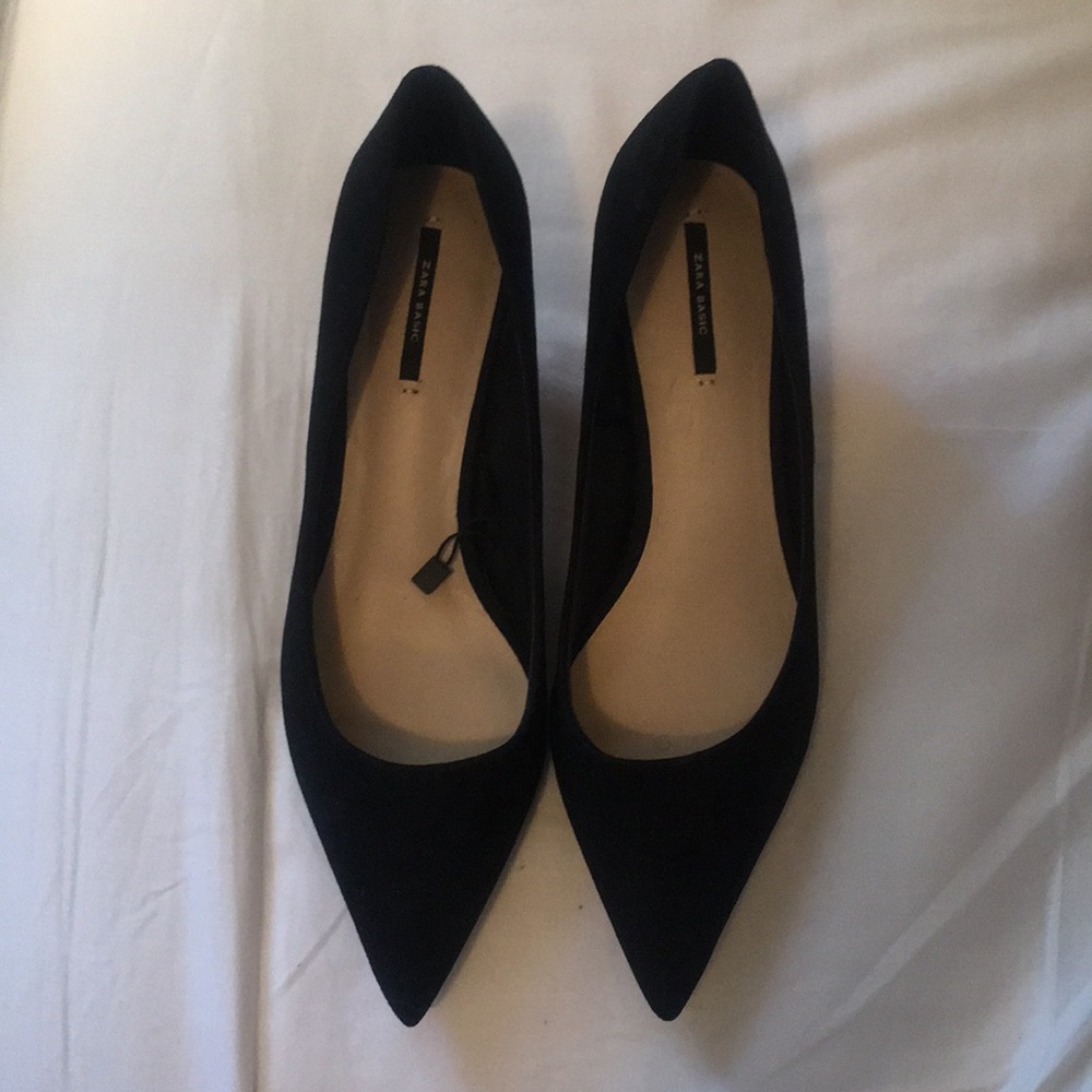 Zara Basic Shoes Size 41 (US Size 11)